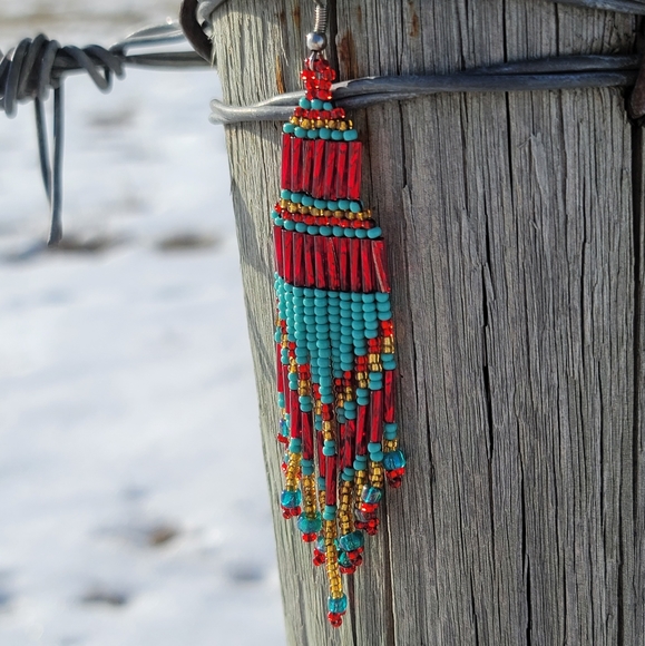 Handmade Southwestern Earrings - Picture 4 of 4
